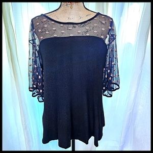 Kim & Cami - Mesh Top Dressy Tee in Black with Rose Gold Polka Dots Size L.